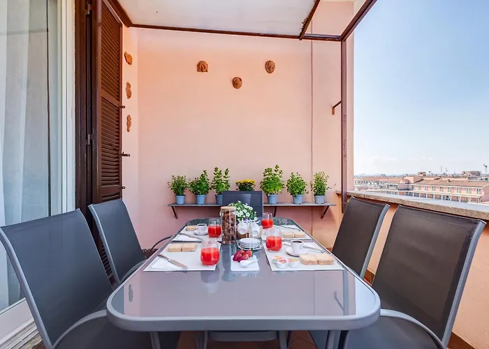 Terrace With A View Of * Roma